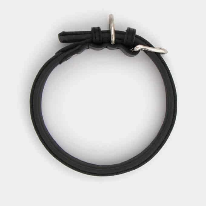 collier-cuir-argent-chien-souple-noir2 collier noir souple en cuir et argent pour le chien et le chiot