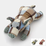 Jouet peluche cochon sonore en lin motif tartan pour le chien et le chiot