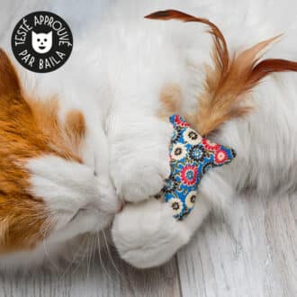 Jouet poisson en tissu avec cataire pour chat