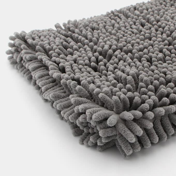 serviette-microfibre-bain-absorbante-chien-chiot-1 serviette microfibre super absorbante pour le bain et le séchage du chien ou du chiot