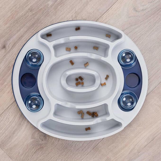 jouet alimentaire interactif de stratégie et d'intelligence Dog Activity Trixie pour le chien