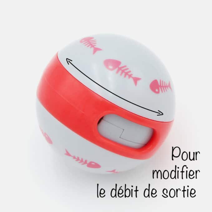 Balle à friandises ou distributrice de croquettes pour chat