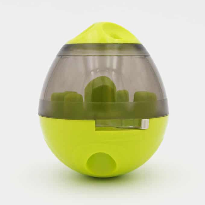 Distributeur de croquettes pour chien culbuto