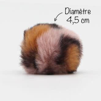 Balle pompon pour chat en fourrure