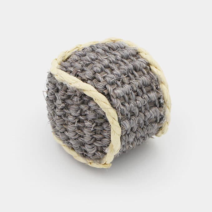 Balle en sisal pour chat avec grelot