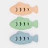 jouet-poisson-caoutchouc-distributrice-croquettes-cataire-chat-2 Poisson en caoutchouc distributeur de croquettes ou diffuseur de cataire pour chat