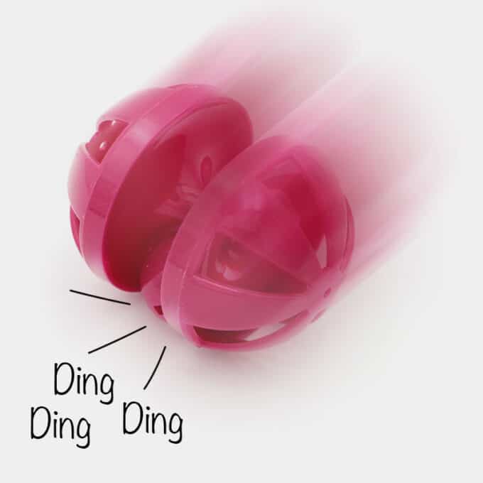 Jouet rouleau en plastique pour chat qui roule et fait du bruit