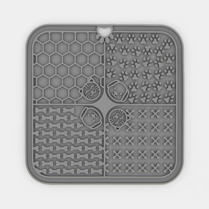 tapis-lechage-chat-chat-plateau-assiette-lecher Tapis de léchage pour chien et chat ou assiette à lécher