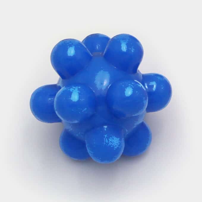 Balle rebondissante en caoutchouc pour chat