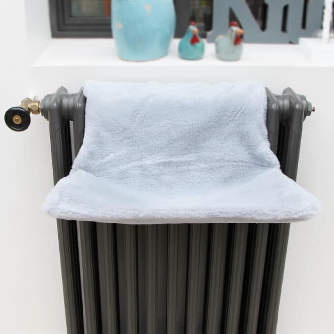 Hamac de radiateur pour chat