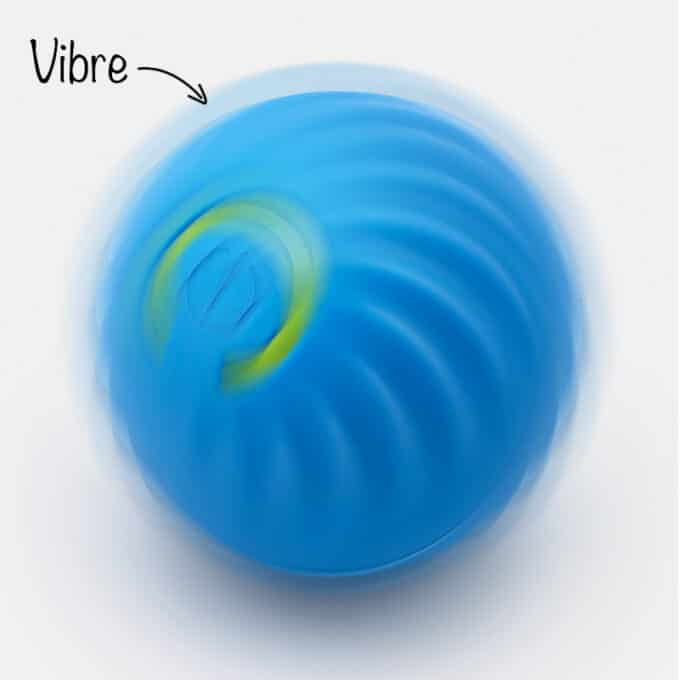 balle-interactive-chien-chat-1 Balle interactive pour chien et chat rotative