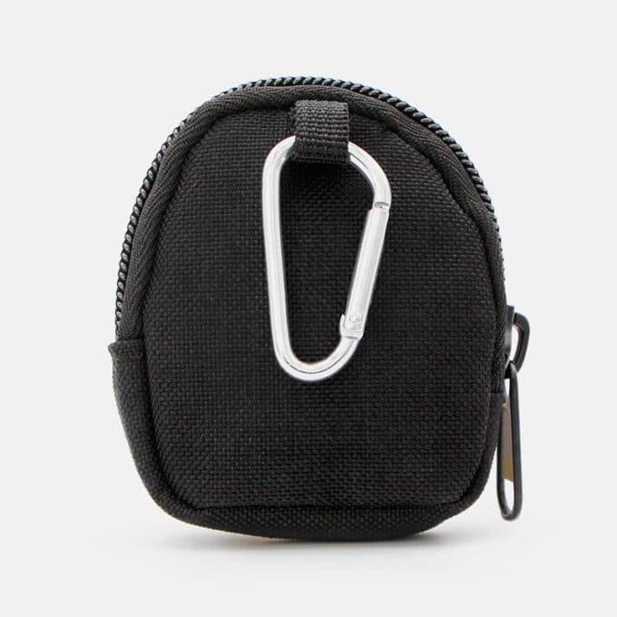 sac-pochette-friandises-chien-chat-education-3 Sac à friandises pour chien avec mousqueton en forme de pochette sac à dos