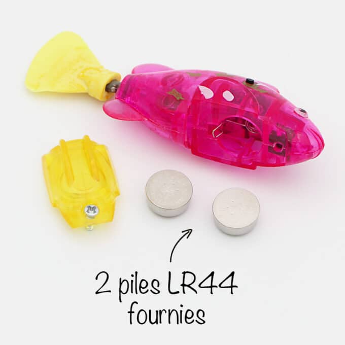 jouet-poisson-interactif-chat-1 Poisson interactif pour chat qui nage et bouge