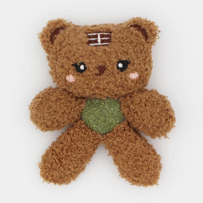 Peluche avec une balle de cataire pour chat