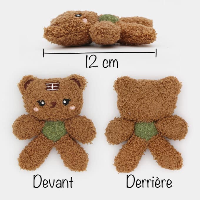 Peluche avec une balle de cataire pour chat