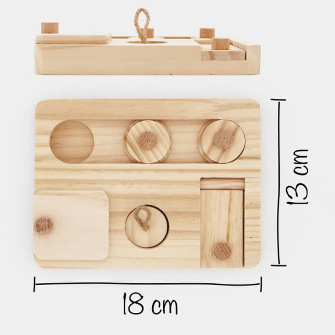 Jouet d'intelligence et interactif avec cachettes et recherche de nourriture pour chat