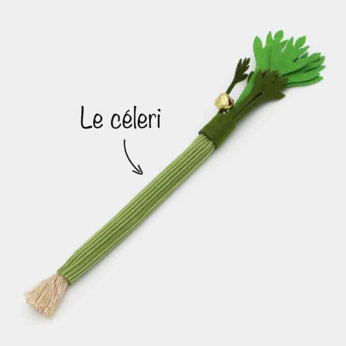 peluche-carotte-poireau-celeri-stick-matatabi-chat-2 Peluche avec matatabi pour chat en forme de carotte, poireau et céleri