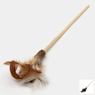 jouet teaser plumeau avec plumes, grelot, matabi pour chat